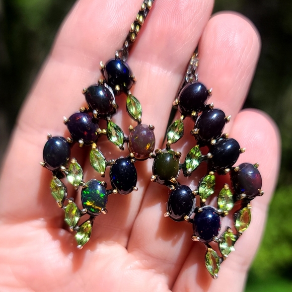 Black Opal & Peridot sterling & Rhodium chandelier earrings - Picture 11 of 13